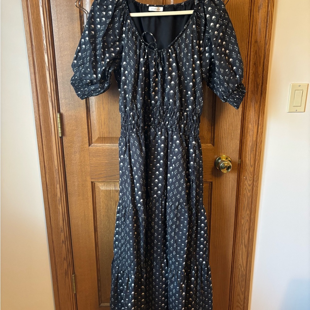 Neuflora odette dress size M